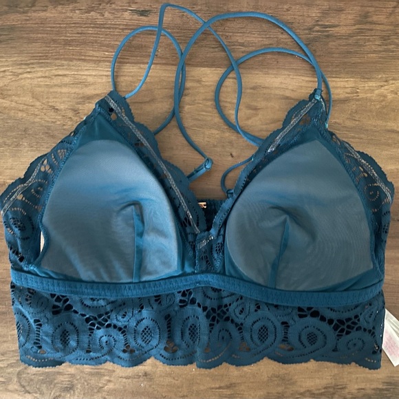 PINK Victoria's Secret Navy Knit Top and spot top - Picture 5 of 12